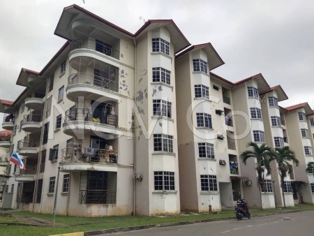 Apartment For Auction at Taman Wangsa Apartment
