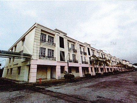 Serviced Residence For Auction at Palm View Serviced Apartments