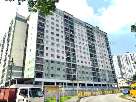 Apartment For Auction at Angsana Apartment