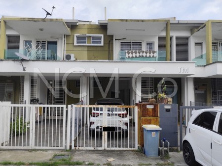 Terrace House For Auction at Bandar Saujana Putra