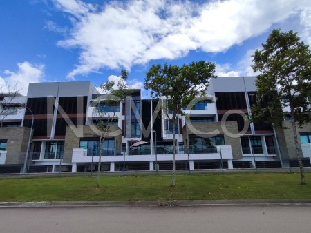 Terrace House For Auction at Residensi Ledang