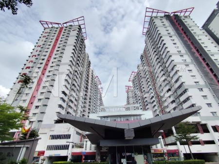 Serviced Residence For Auction at Koi Kinrara