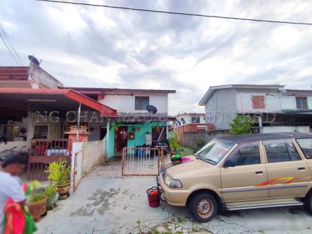 Terrace House for Auction