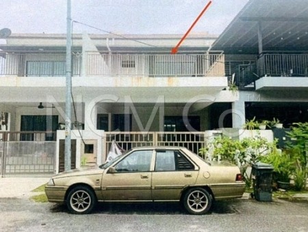 Terrace House For Auction at D'Mayang Sari