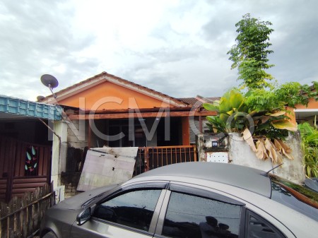 Terrace House For Auction at Taman Seri Mambau