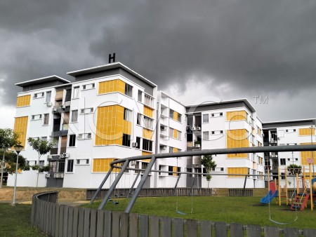 Apartment For Auction at Apartment Villa Sri Indah