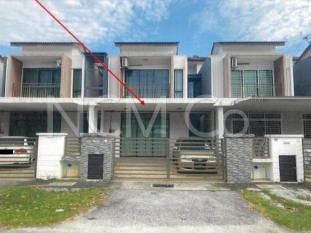 Terrace House For Auction at Saujana KLIA