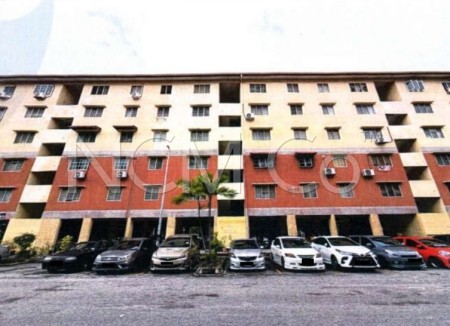 Apartment For Auction at Flat Nilam Sari