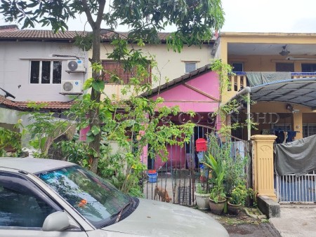 Terrace House For Auction at Taman Teluk Gedung Indah