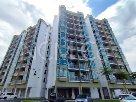 Apartment For Auction at Taman Seri Molek Perdana