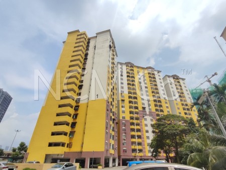 Apartment For Auction at Lagoon Perdana Apartment