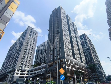 SOHO For Auction at Canopy Hills