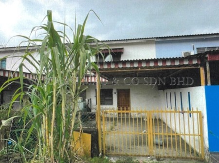 Terrace House For Auction at Taman Sentosa
