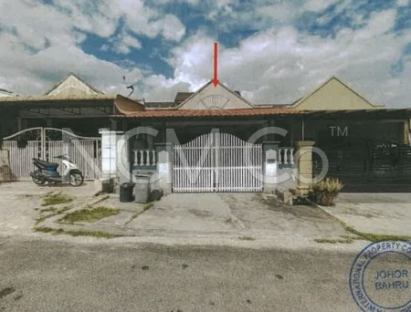 Terrace House For Auction at Taman Universiti