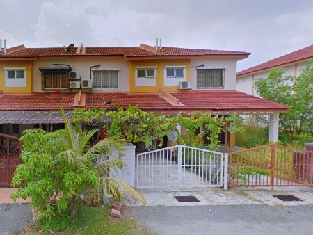 Terrace House For Auction at Bandar Saujana Putra