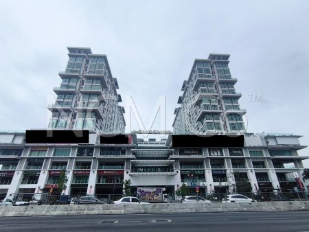 SOHO For Auction at The Scott Garden