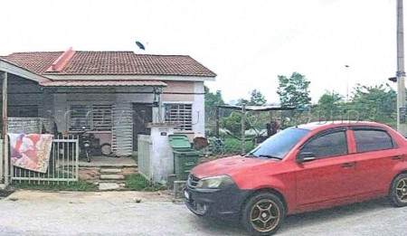 Terrace House For Auction at Perumahan Balok Baru