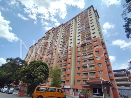 Apartment For Auction at Sri Cempaka Apartment