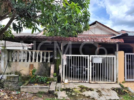 Terrace House For Auction at Taman Velox