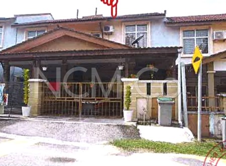 Terrace House For Auction at Desa Jati