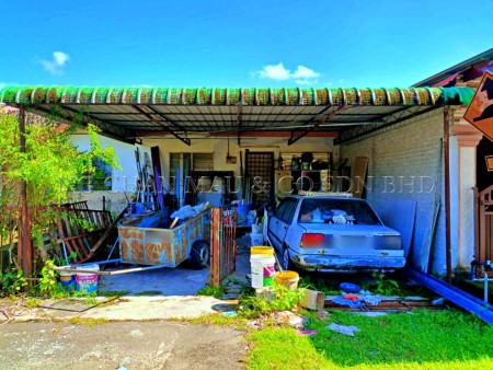 Terrace House For Auction at Taman Lembah Beriah