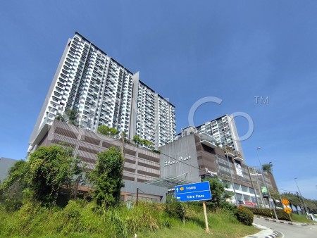 Shop For Auction at Kiara Plaza