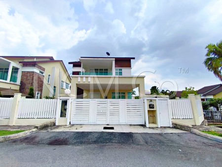 Bungalow House For Auction at Taman Bukit Senawang Perdana