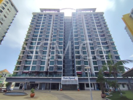 SOHO For Auction at Vista Alam