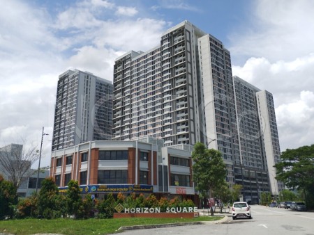 SOHO For Auction at Horizon Suites