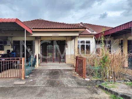 Terrace House For Auction at Bandar Amanjaya