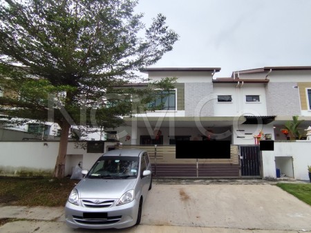 Semi D For Auction at Bandar Nusa Rhu