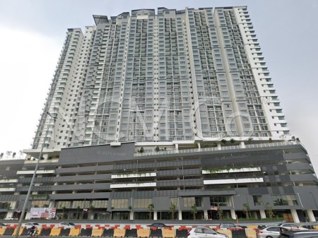 Apartment For Auction at The Louvre