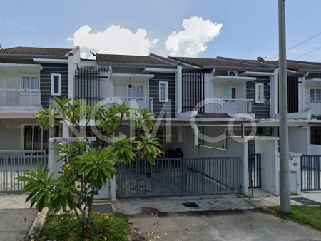 Terrace House For Auction at Kota Puteri