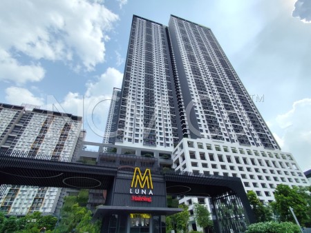 Apartment For Auction at M Luna