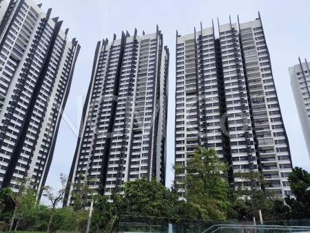 Serviced Residence For Auction at Lakeville Residence