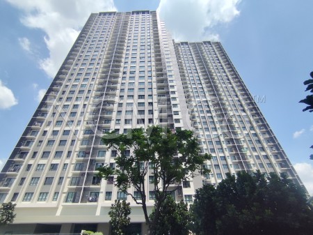 Serviced Residence For Auction at M Oscar