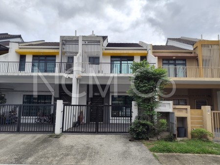 Terrace House For Auction at Laman Gapimas