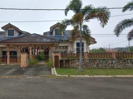Bungalow House For Auction at Taman Jengka Mahkota