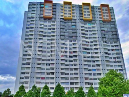 Apartment For Auction at PR1MA Residensi Falim