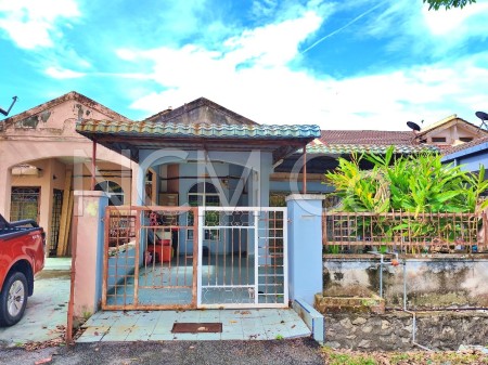 Terrace House For Auction at Desa Cempaka