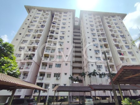 Condo For Auction at Medan Putra Condominium