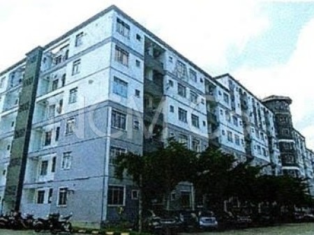 Apartment For Auction at Desa Palma