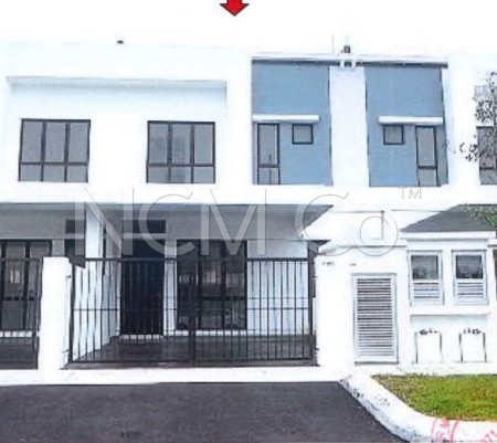 Terrace House For Auction at Taman Tasik Senangin