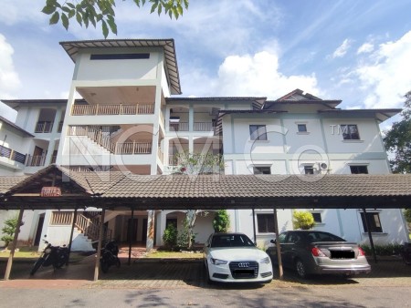 Condo For Auction at Cyber Heights Villa