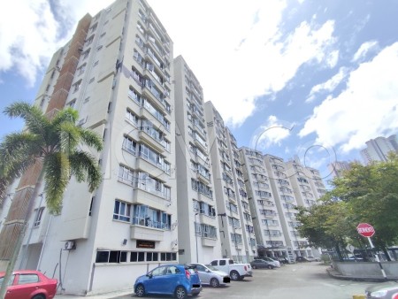 Condo For Auction at Alpha Villa