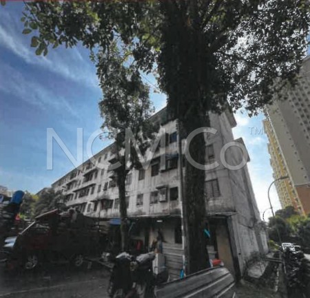 Apartment For Auction at Pandan Indah Flat