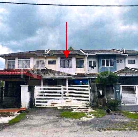 Terrace House For Auction at Taman Anggerik