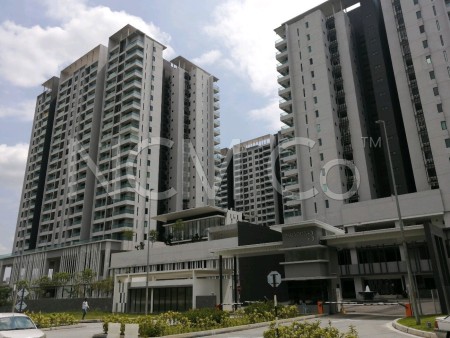 Condo For Auction at Paragon 3