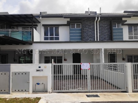 Terrace House For Auction at Hill park @ Shah Alam North