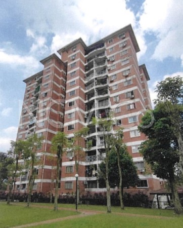 Apartment For Auction at Forest Green